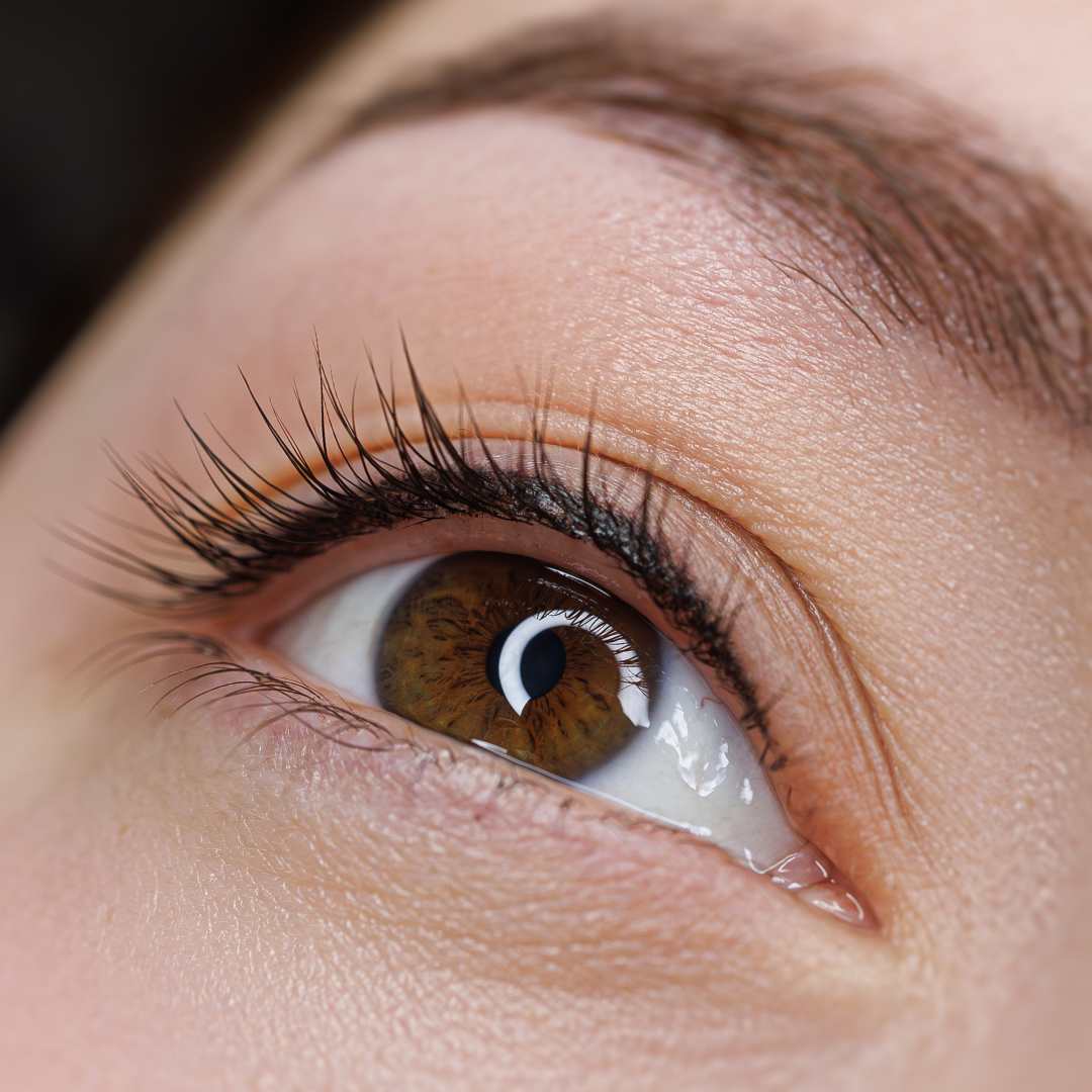 Auge mit einem schönen Eyeliner
